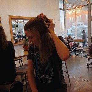 Meet your Posher, Keller